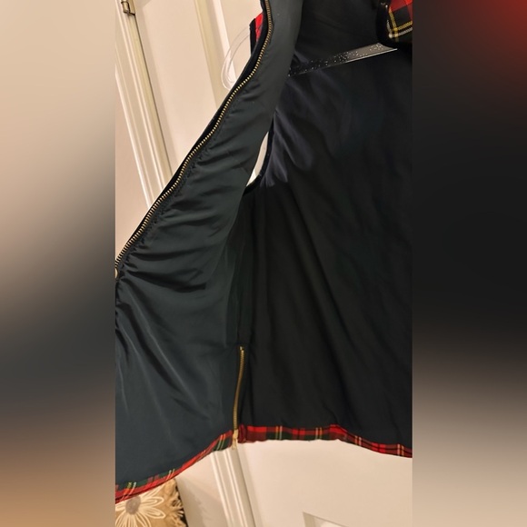 J. CREW Wool Blend Tartan Plaid Mountain Puffer Vest with Velvet Trim - Picture 6 of 9